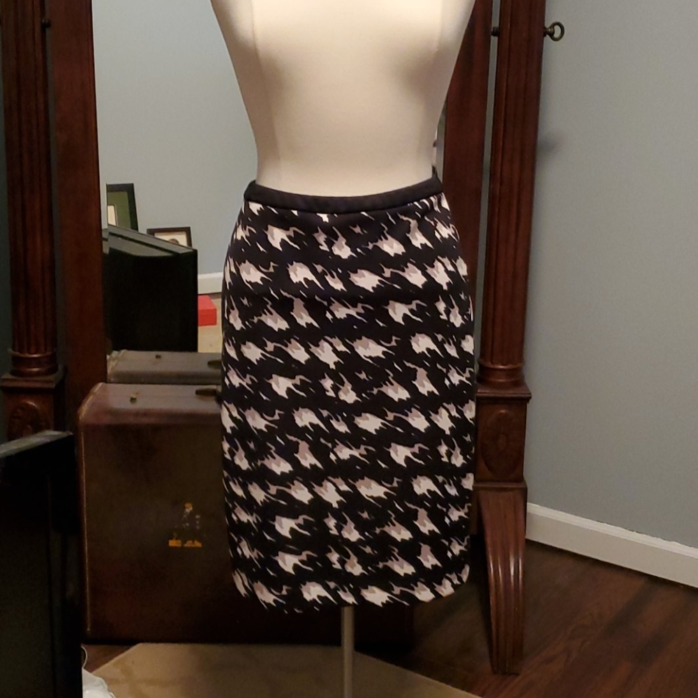 The Limited houndstooth pencil skirt